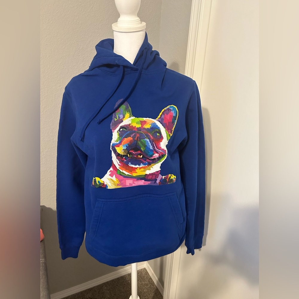 French bulldog blue sweatshirt. Never been worn. Size small